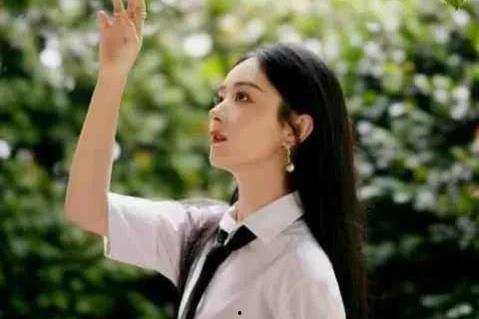 吃瓜娱乐圈王子,娱乐圈的瓜田传奇