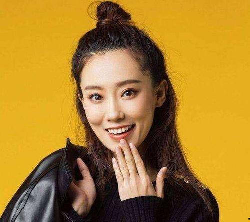 娱乐圈吃瓜张小斐微博,娱乐圈最新热点揭秘